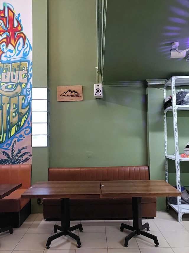 ヴィエット ヴィンテージ ホステル & パブ