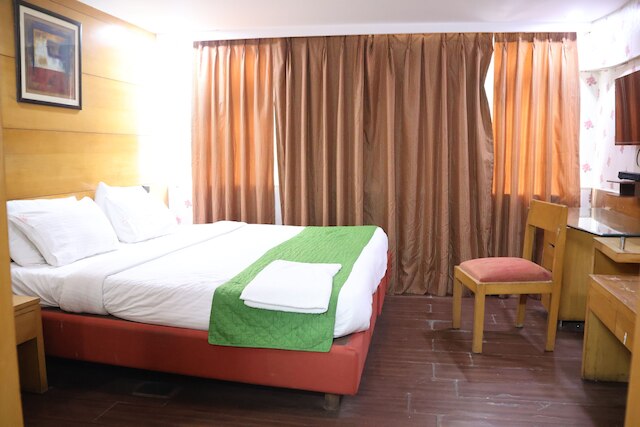 ホテルズ ダフォディルズ