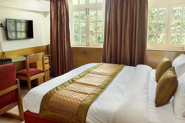 ホテルズ ダフォディルズ