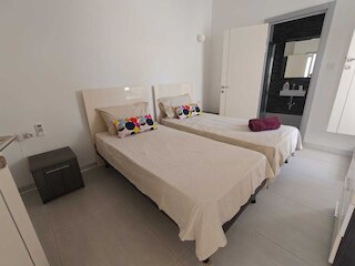 ツイン ルーム ウィズ ランドリー イン ペンブローク