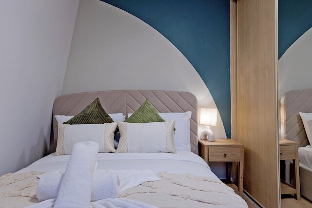 インペリアル クイーンズボロ テラス