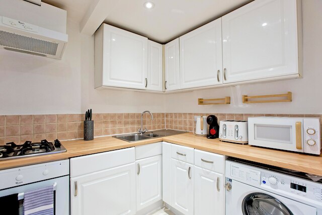 インペリアル ホガース ロード アパートメント