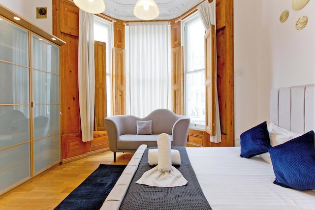 インペリアル アールズ コート アパートメンツ