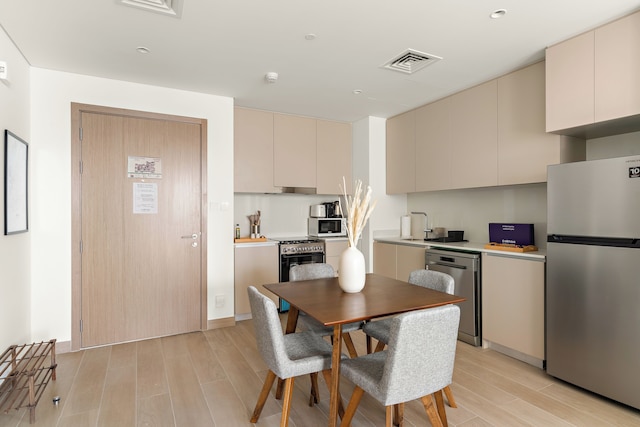 シルクハウス グローブ 3