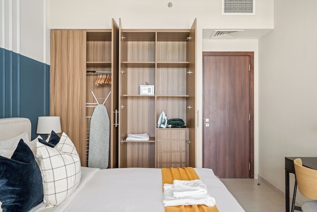 シルクハウス アジュワン C タワー