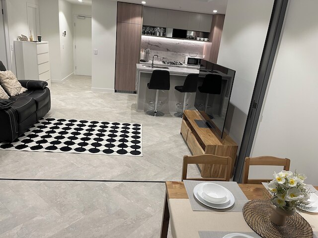 クイーンズ ワーフ 50th フロア