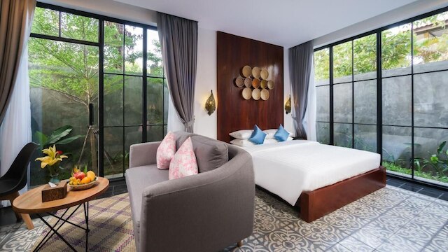 ルーム デラックス ダブル ルーム ウィズ パティオ オア バ