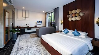 ルーム デラックス ダブル ルーム ウィズ パティオ オア バ