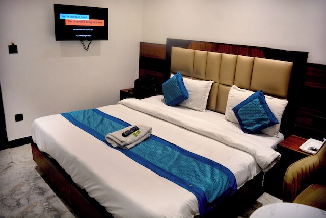 ホテル デリー エンパイア デラックス