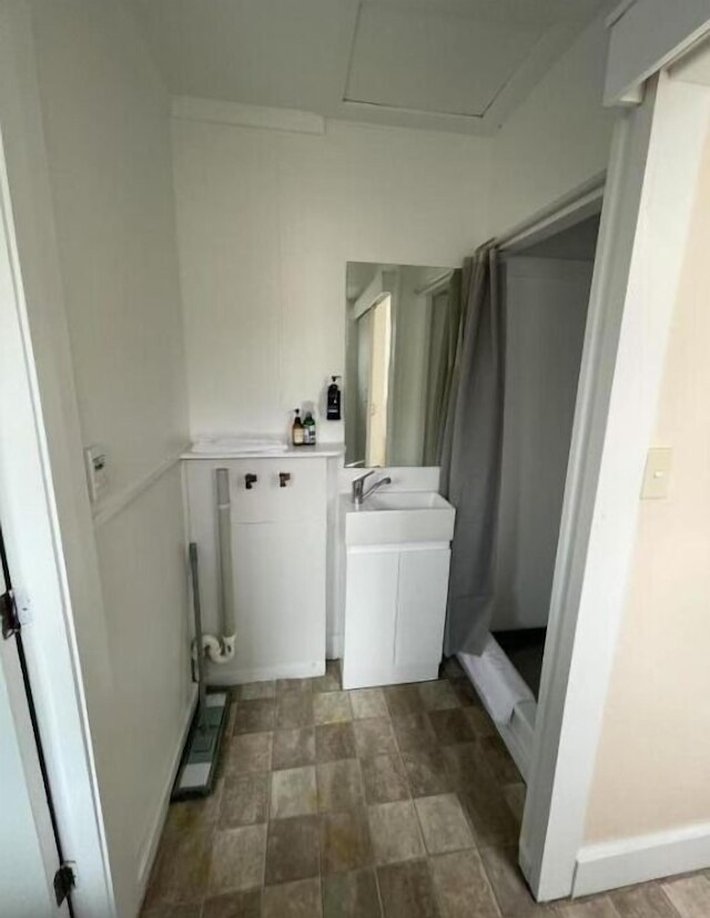 3 ダブル アンド 1 ダブル ソファ ベッズ ハウス