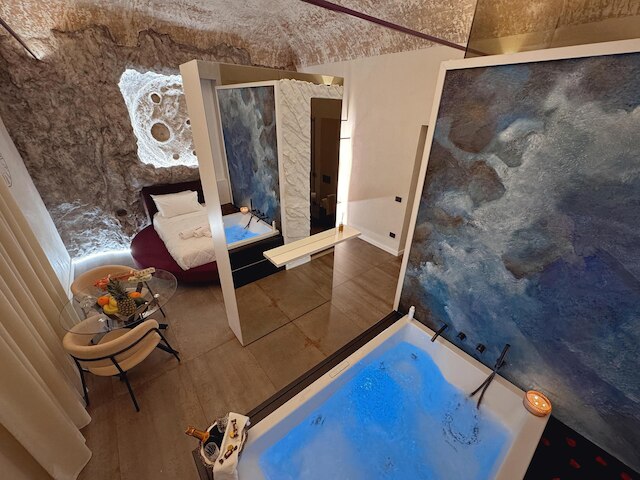 コロナ スイート