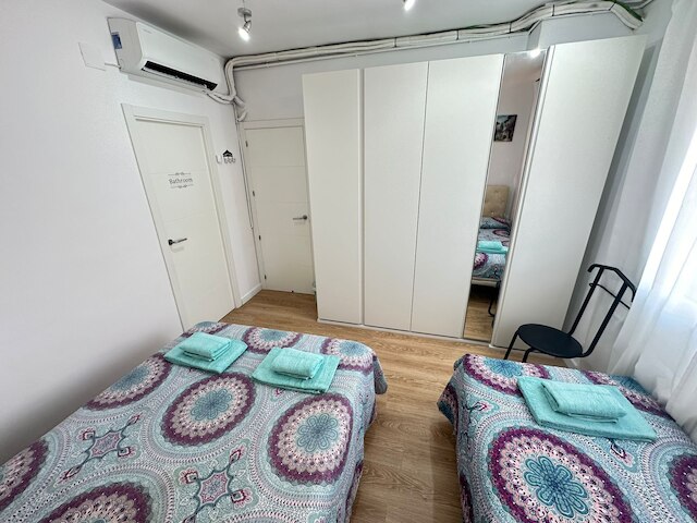 ルームズ ボレル