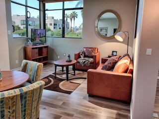 メルローズ ルーフトップ ブティック レジデンス