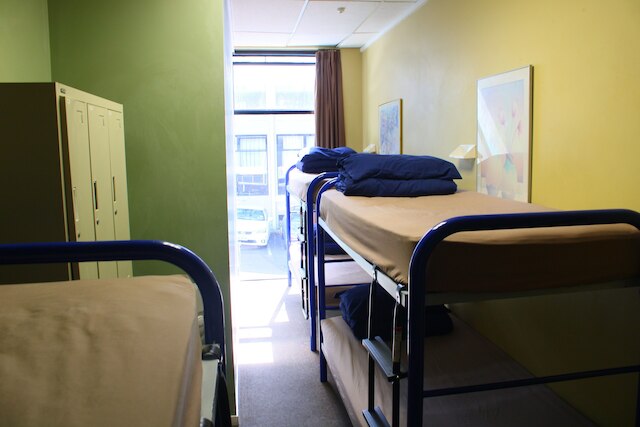 シルバーファーン バックパッカーズ