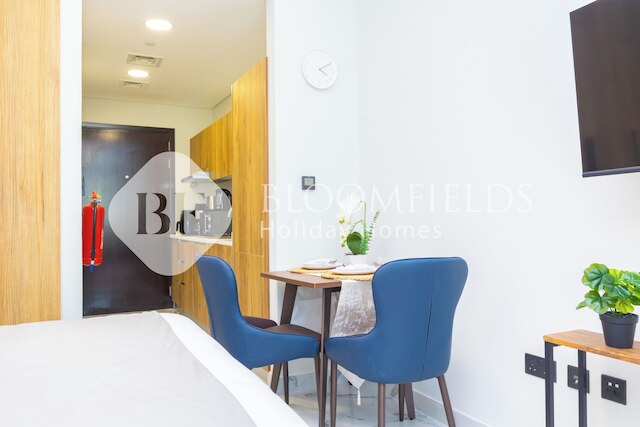 ブルームフィールズ ロイヤル STU アル マリヤ アイランド