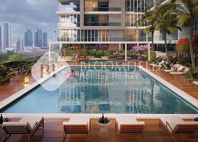 ブルームフィールズ ラグジュリアス ストゥ マリヤ アイランド