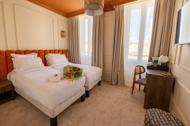 ホテル アンバサダー ニース