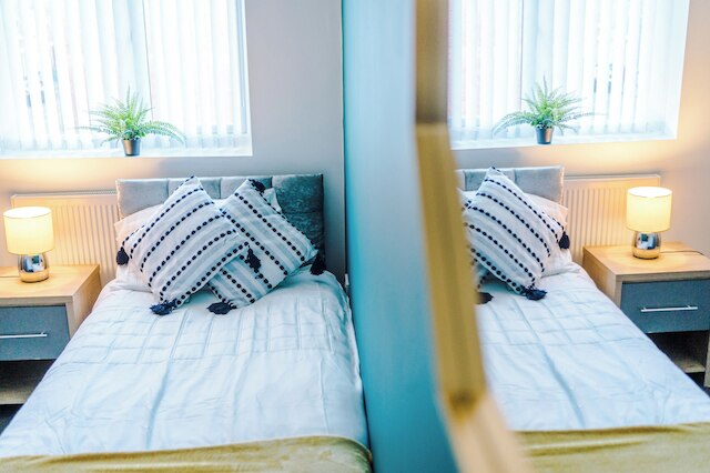 3 ベッド-スリープス 5-ガーデン-パーキング