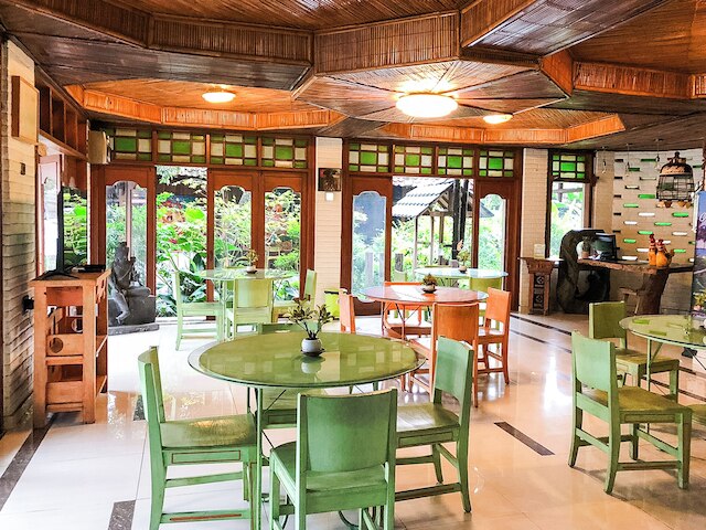 アリス ガーデン ホテル ジョグジャカルタ