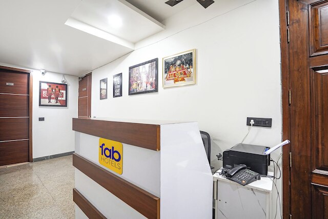 ファブホテル ゴールデン アイ イン