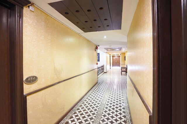 ファブホテル エヌエフシー ロイヤル