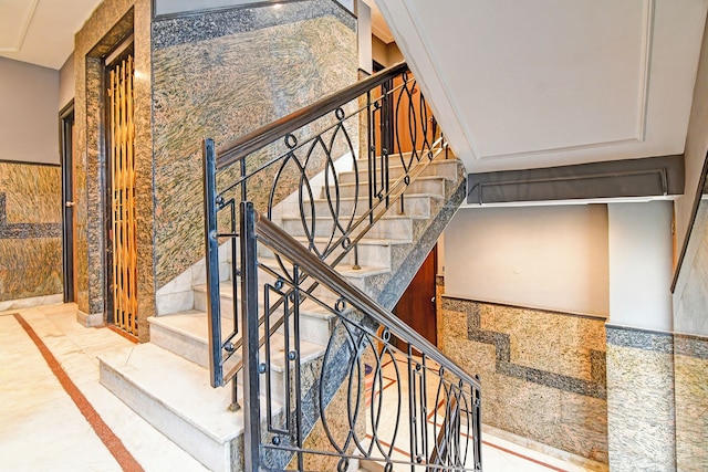 ファブホテル グルシャン インターナショナル