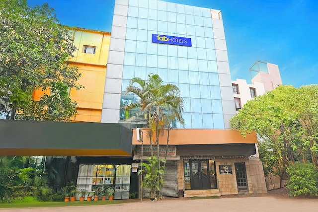 ファブホテル グルシャン インターナショナル