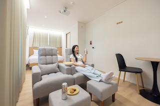 From H US Hotel with Aank Seoul Gangseo Hwagok