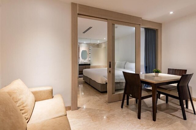 スコータイ レジデンス ルアムルディー