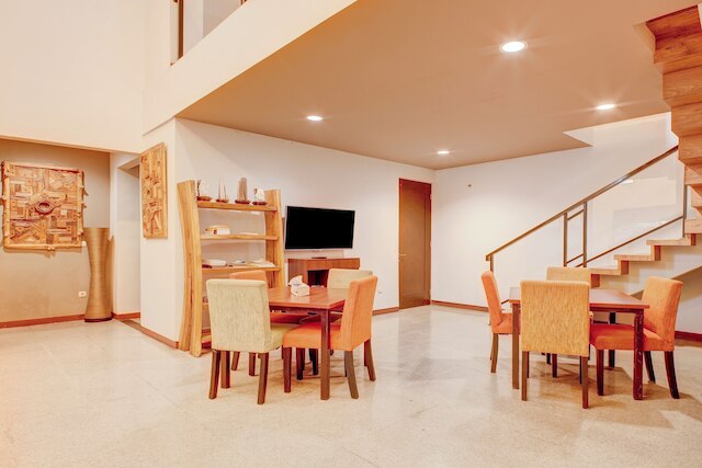 コレクション O ニア MRT チペテ ラヤ フォーマリー テロゴン センビラン