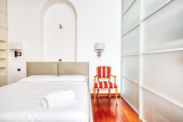 ジョイヴィ ブライト フラット ニア パルコ センピオーネ