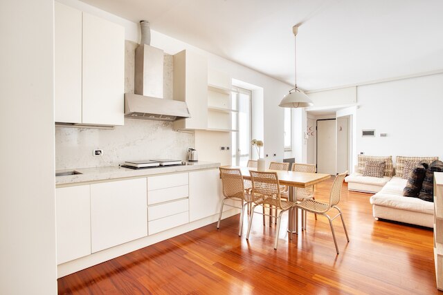 ジョイヴィ ブライト フラット ニア パルコ センピオーネ