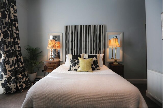 クラウン アンド セプター