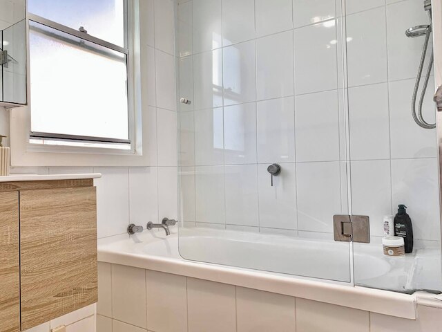 2 ベッドルーム イン ベスト セントラル ロケーション