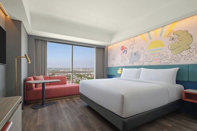 アロフト スラバヤ パクウォン シティ