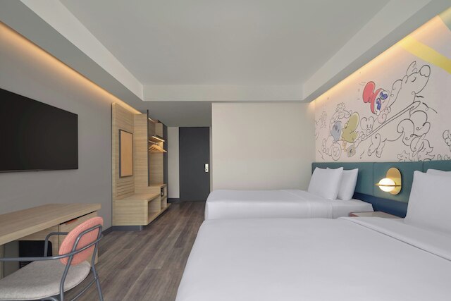 アロフト スラバヤ パクウォン シティ