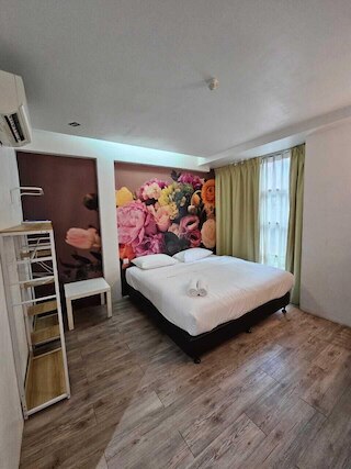 V ガーデンホテル by ミンス