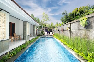 ケマラ リビング サヌール