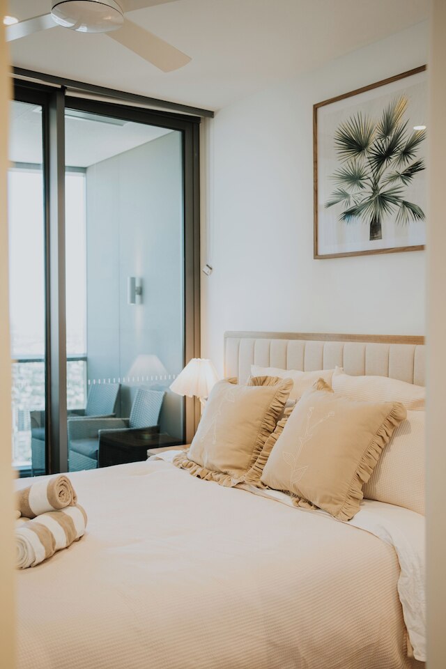 クイーンズ ワーフ レジデンス - ヌーン ステイ