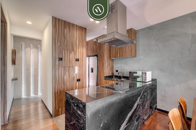 ブランドニュー 2 ベッドルーム コンド イン ローマノルテ - ルーフトップ