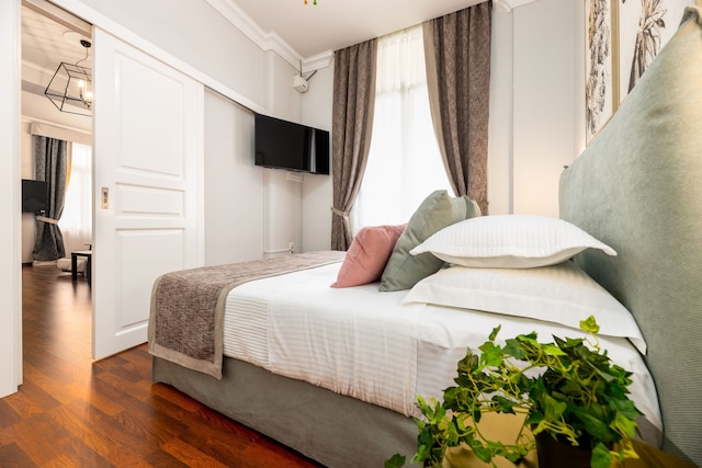 アスティ ラグジュアリー アパートメンツ