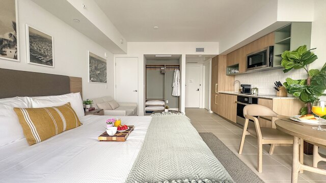 マイアミ バケーション レンタルズ -ダウンタウン ナティーヴォ