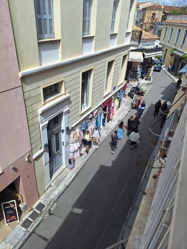 プラカ ラグジュアリー アパートメント