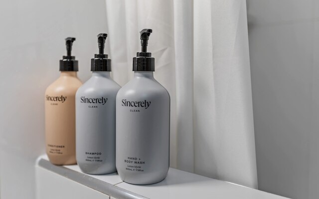 ジャングル リトリート - 9 プール ジム BBQ