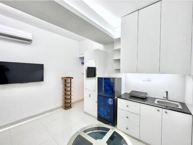 300sqft 5 スタジオ ジム & プール アクセス