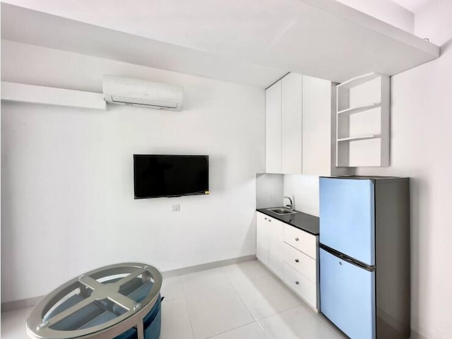 350sqft 5 アパートメント プール ジム & ムービー