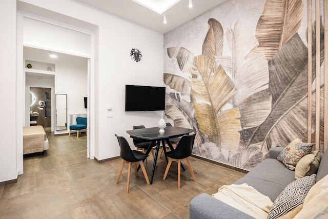 カスタ ディヴァ フェルヴォーレ アパートメンツ