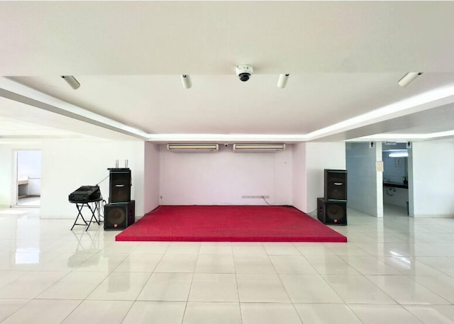 250sqft 4 エコノミー ステイ プール & ジム