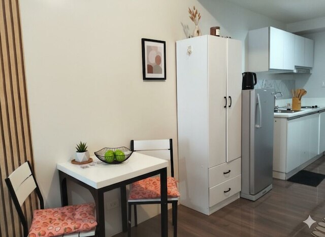 チープ アコモデーション - エア レジデンシズ