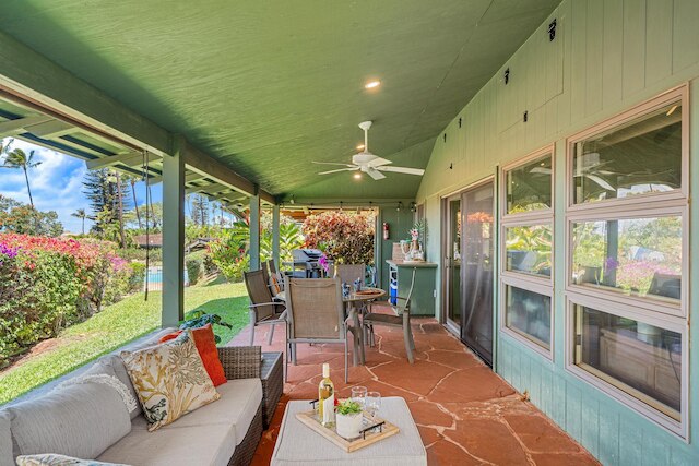 インターナショナル コロニー クラブ 43